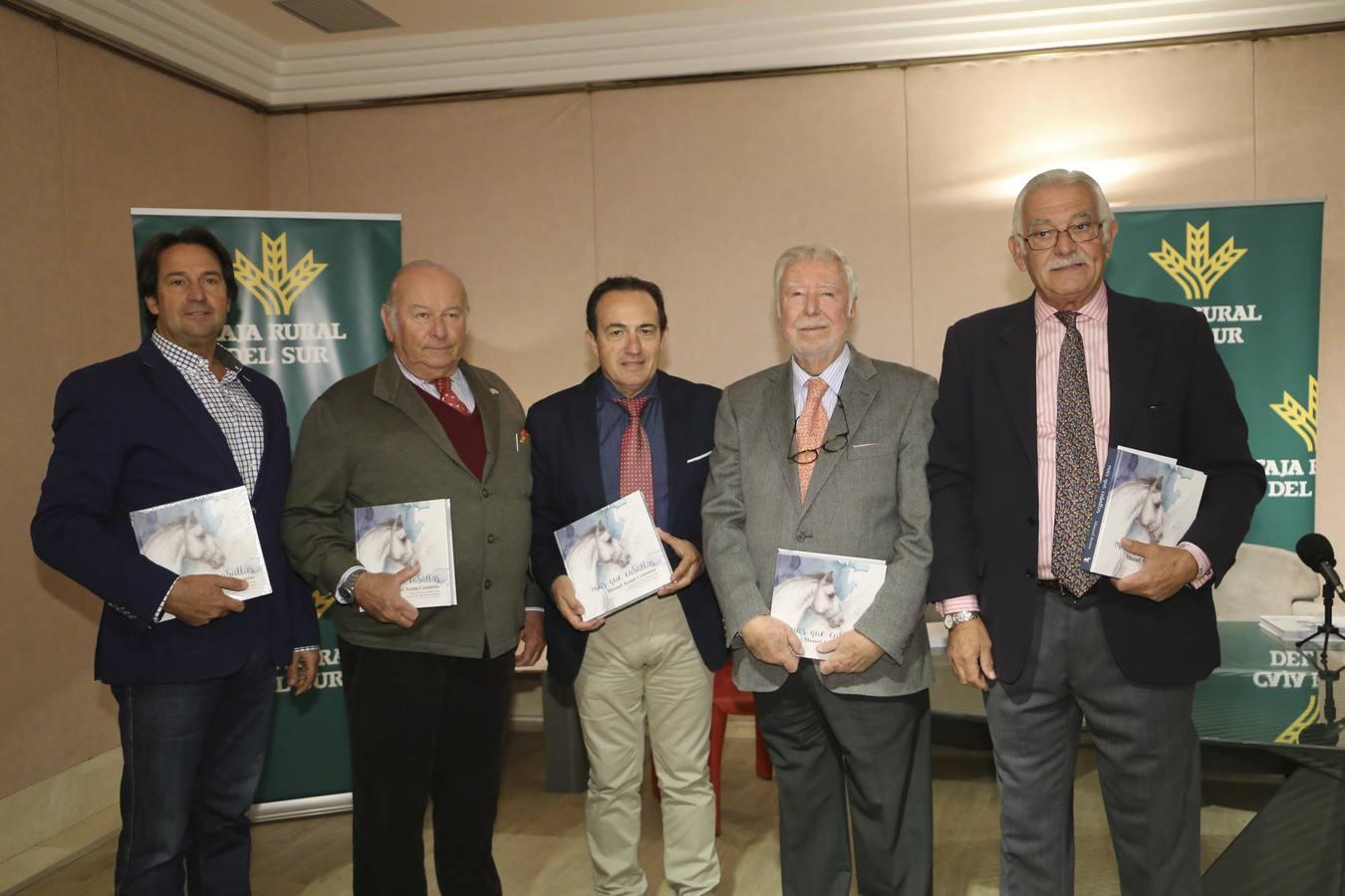 Presentación del libro de Manuel Acosta Contreras «Más que caballos». En la imagen, Manuel Carvajal, Álvaro Domecq, Manuel Acosta, José Luis García Palacios y Manuel Vasco