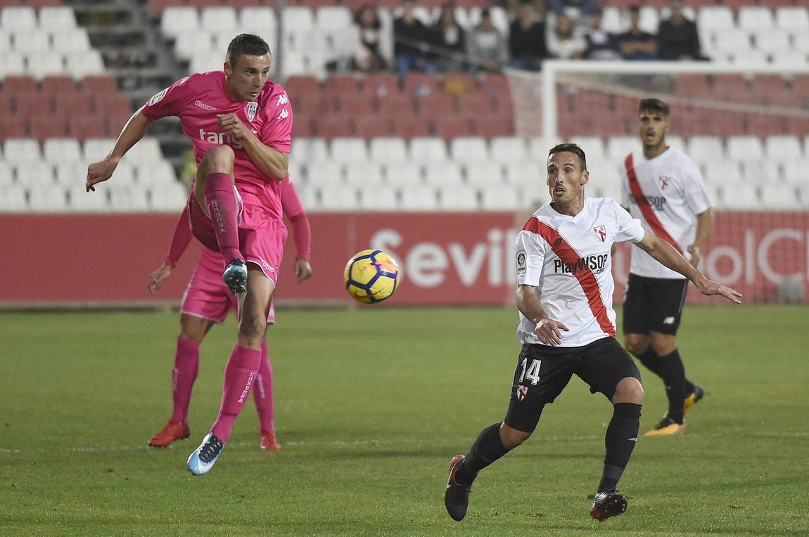 El Sevilla Atlético - Córdoba CF (1-1), en imágenes