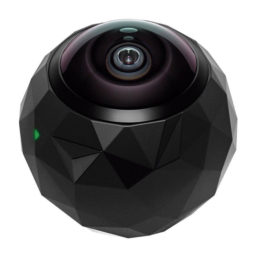 360 FLY. Cámara de realidad virtual 360º, tienen una estructura muy dura, a prueba de impactos y cambios de temperatura, puede sumergirse hasta 1 atmosfera de profundidad, sólo poniendo un pequeño tapón en el hueco del micrófono -incluido-. Es válido tanto para iOs como Android porque se maneja desde su propia «app».  Incluye Bluetooth y WiFi, 32GB de memoria interna, entrada usb para carga y datos Precio rebajado: 399 euros en El Corte Inglés