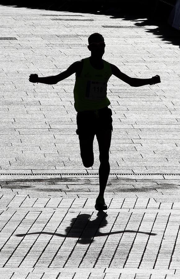 La XXXIII Media Maratón de Córdoba, en imágenes