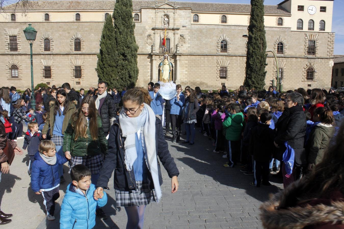 El colegio Tavera de Toledo, de procesión