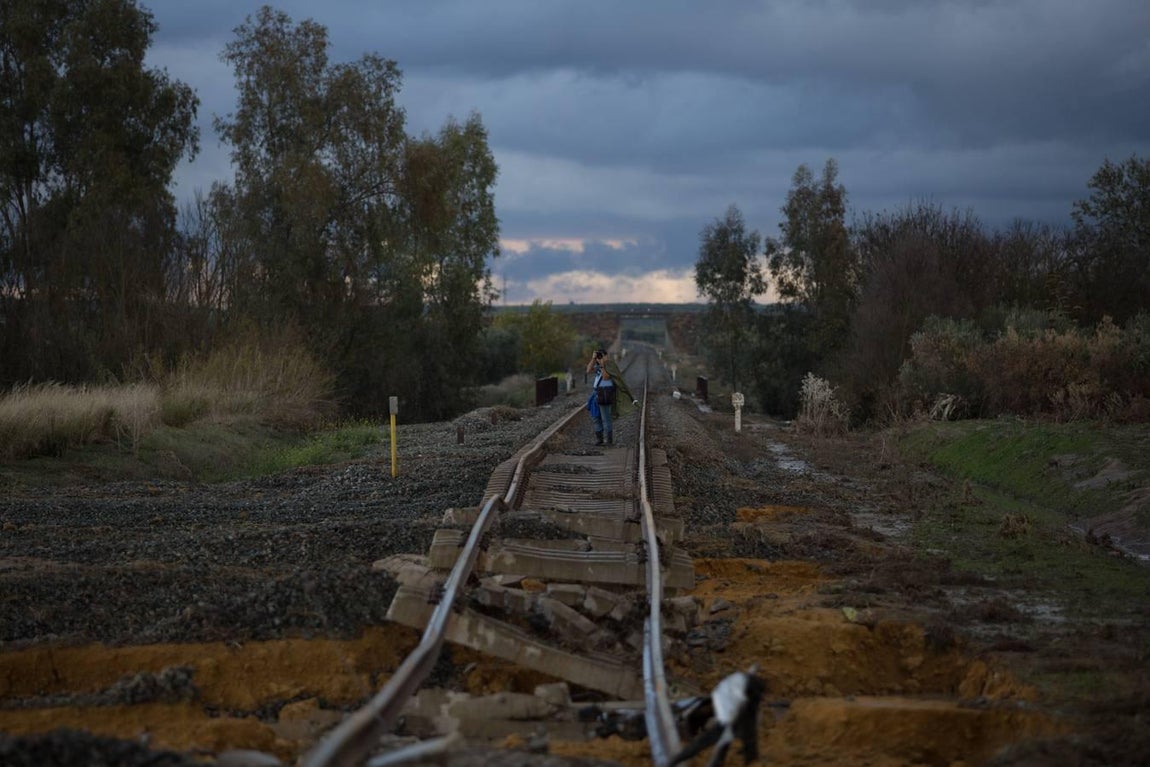 El accidente del tren Málaga-Sevilla en Arahal, en imágenes