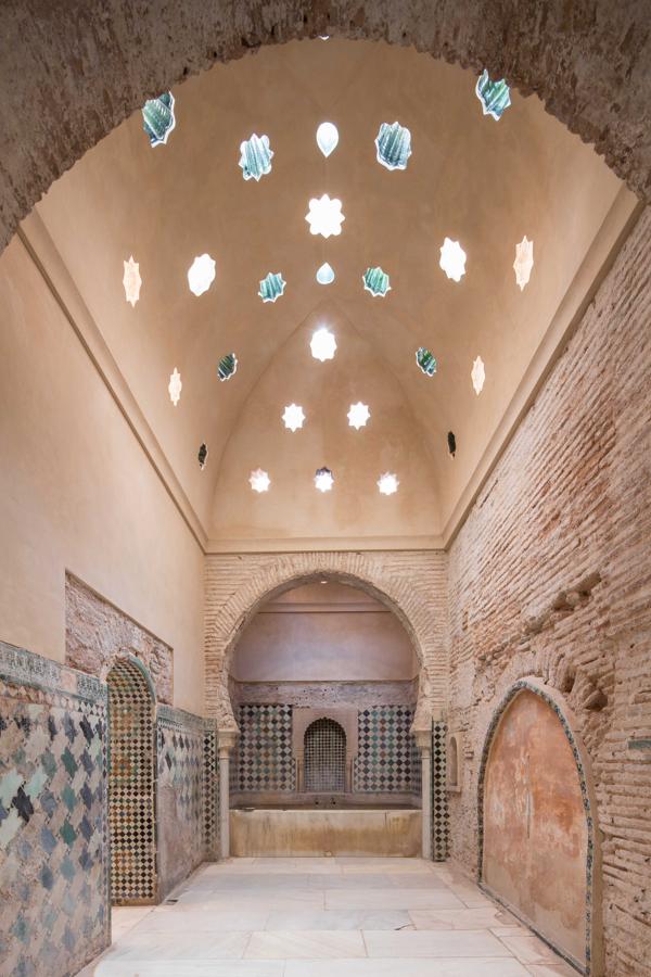 Así eran los majestuosos baños de los Reyes Católicos en la Alhambra de Granada