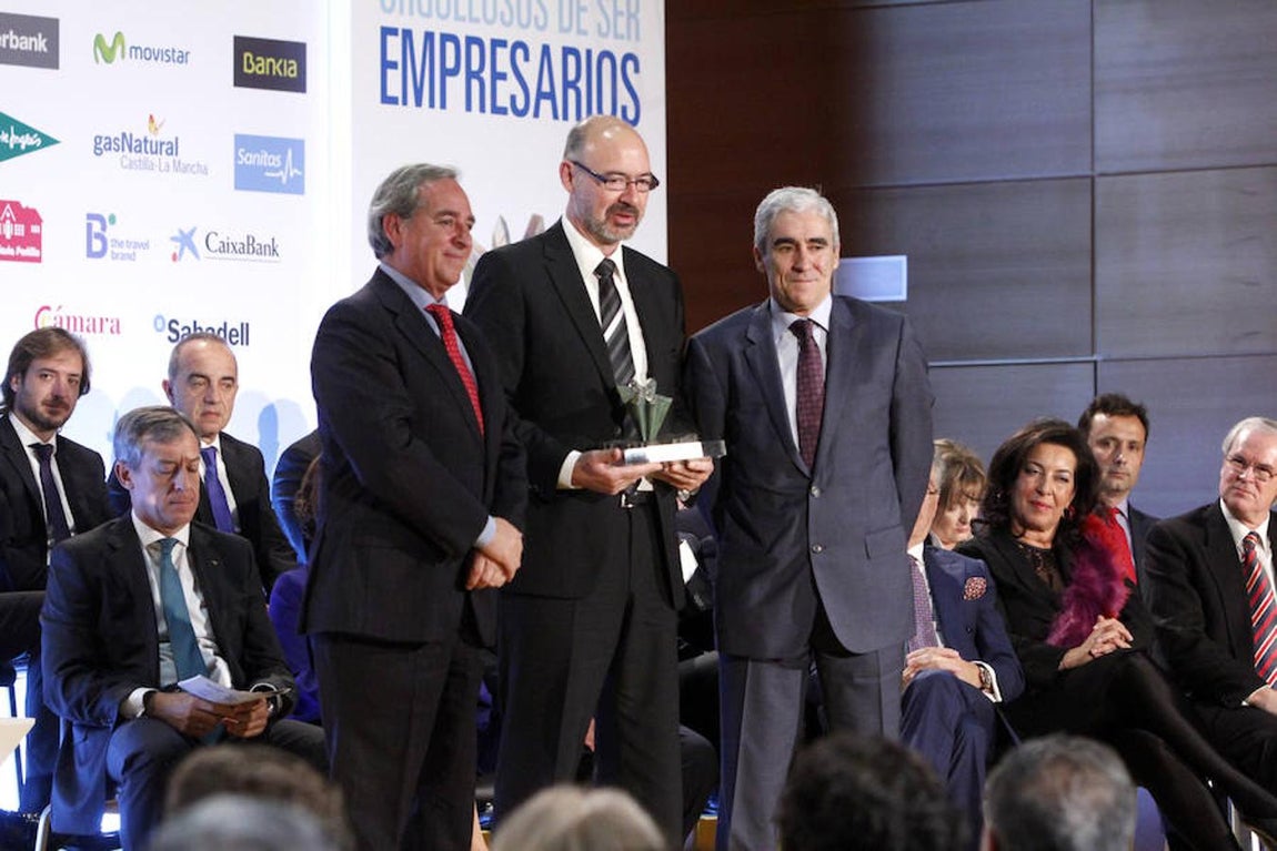 Fedeto entrega sus premios