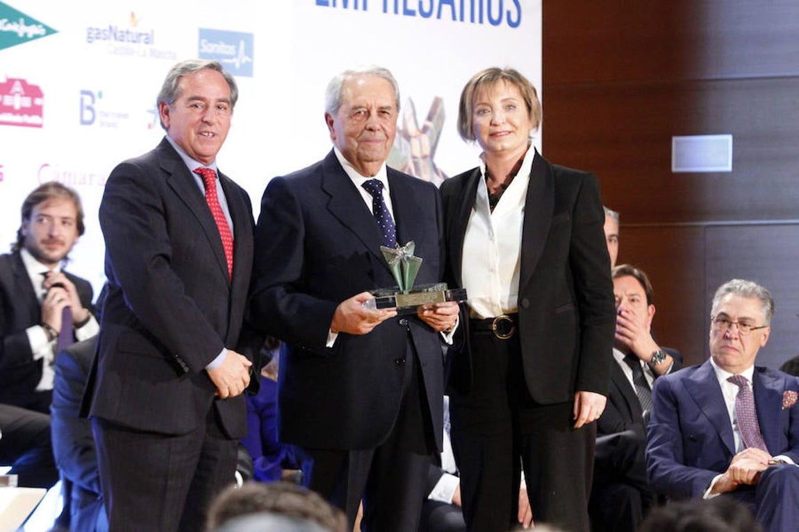 Fedeto entrega sus premios