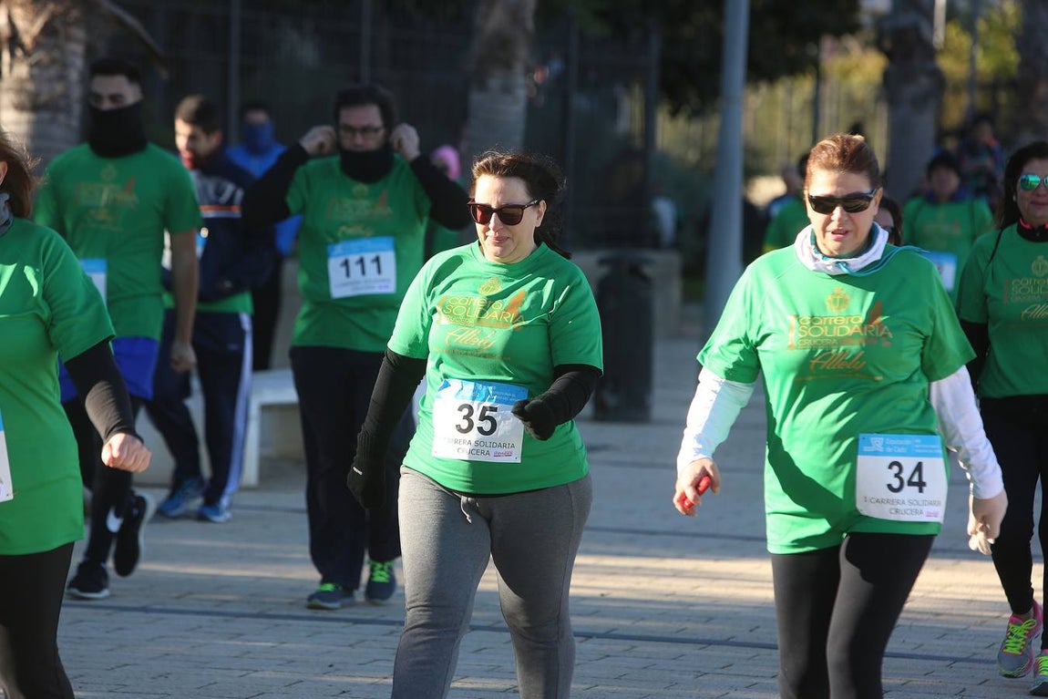 Fotos: I Carrera Solidaria Crucera Ifitness en Cádiz