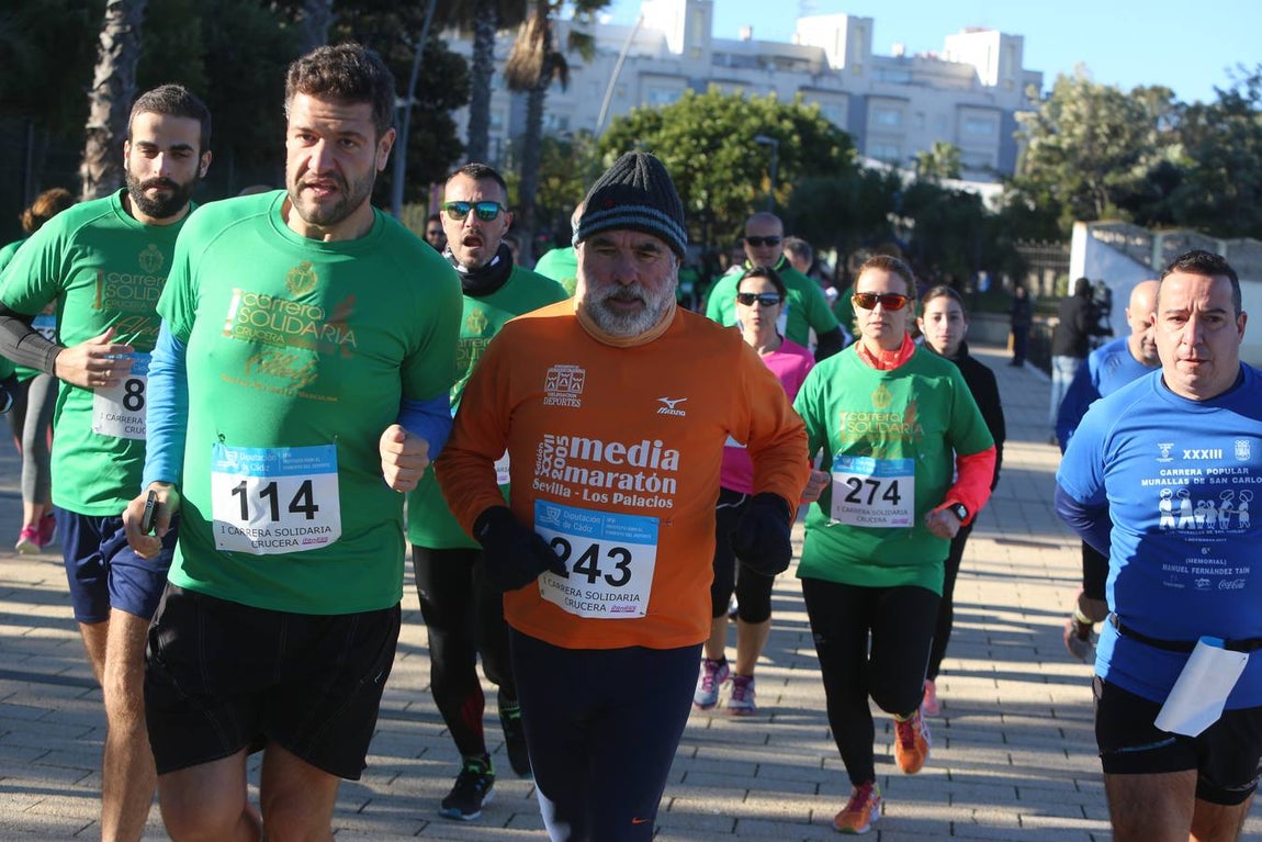 Fotos: I Carrera Solidaria Crucera Ifitness en Cádiz