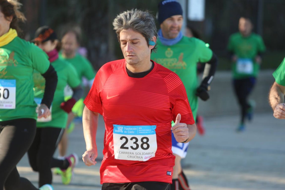 Fotos: I Carrera Solidaria Crucera Ifitness en Cádiz