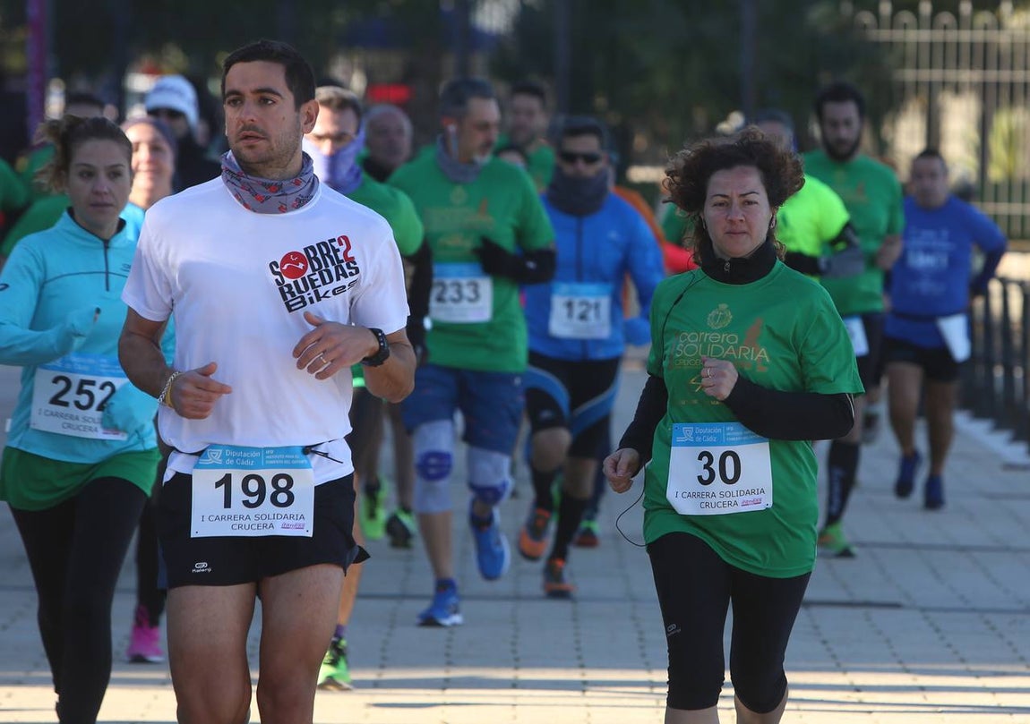 Fotos: I Carrera Solidaria Crucera Ifitness en Cádiz