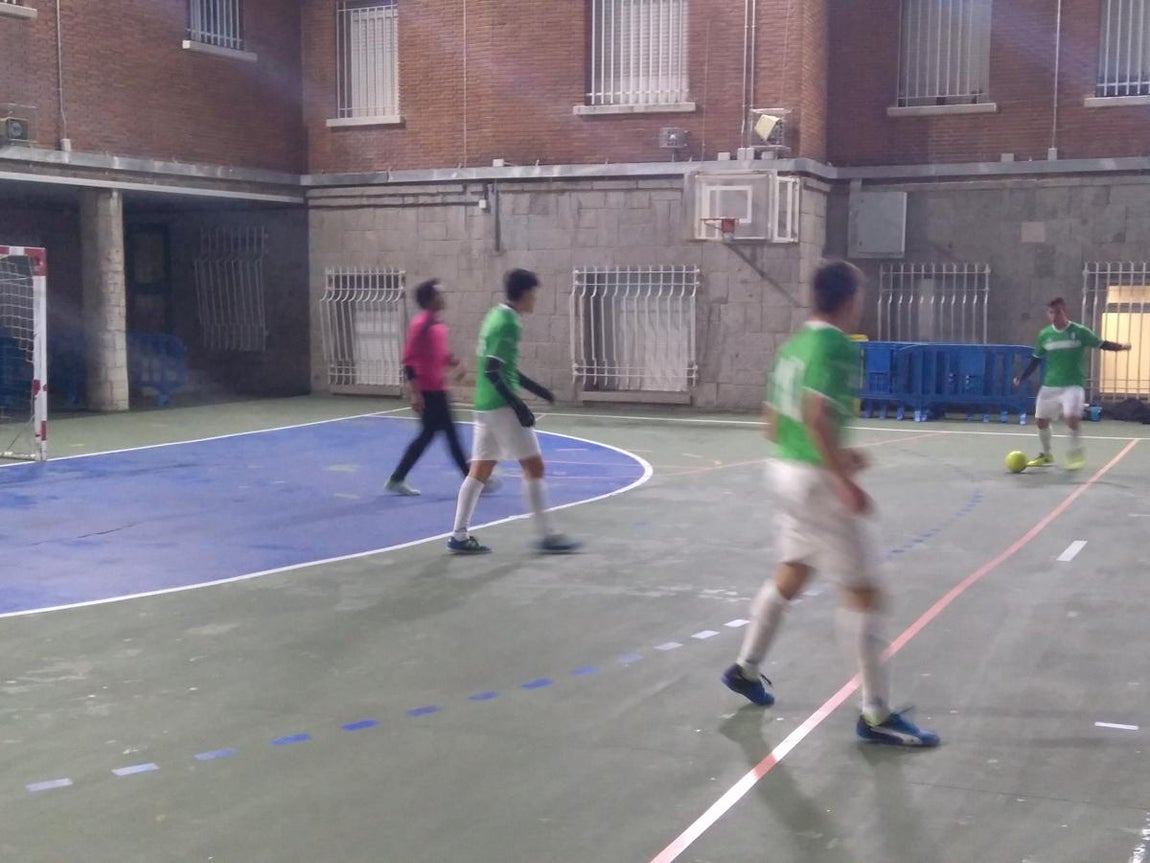 Las mejores imágenes del partido disputado entre Jesús Maestro y Salesianos San Miguel