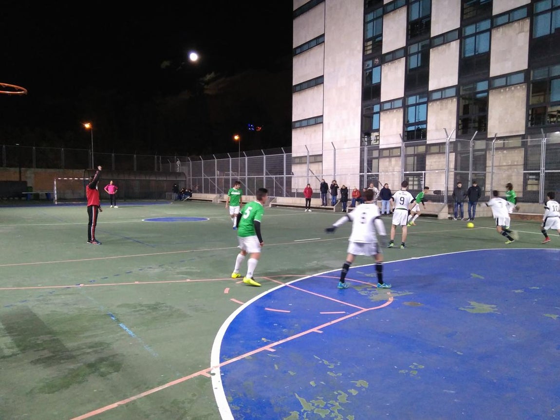 Las mejores imágenes del partido disputado entre Jesús Maestro y Salesianos San Miguel