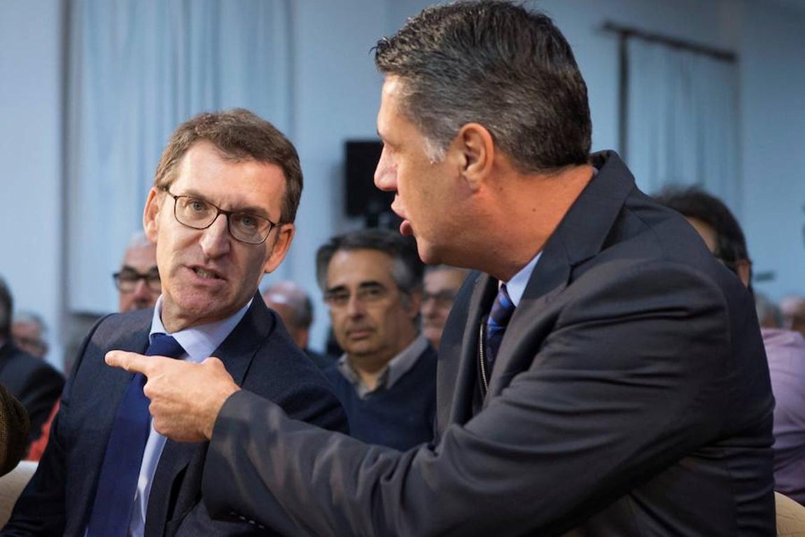 Feijóo, ha cargado contra Puigdemont por haber «camuflado las urnas con mentiras e inventarse un falso exilio y una falsa represión». 