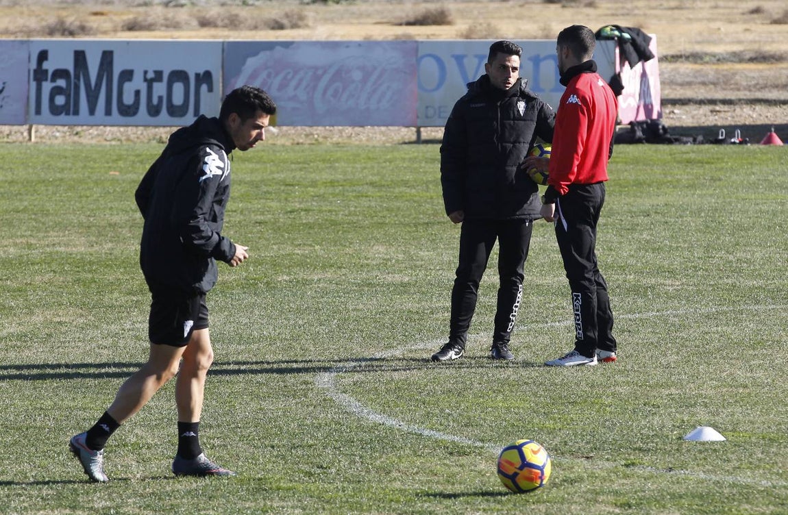 Imágenes del primer día de Jorge Romero como técnico del Córdoba CF