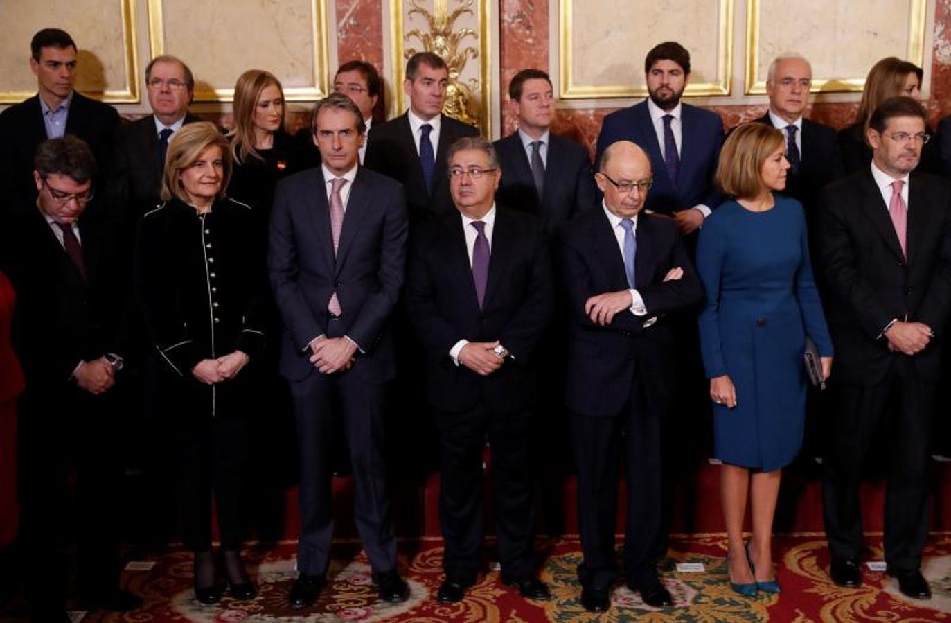 Foto de los asistentes a la recepción que se celebra en el Congreso de los Diputados con motivo del Día de la Constitución. 