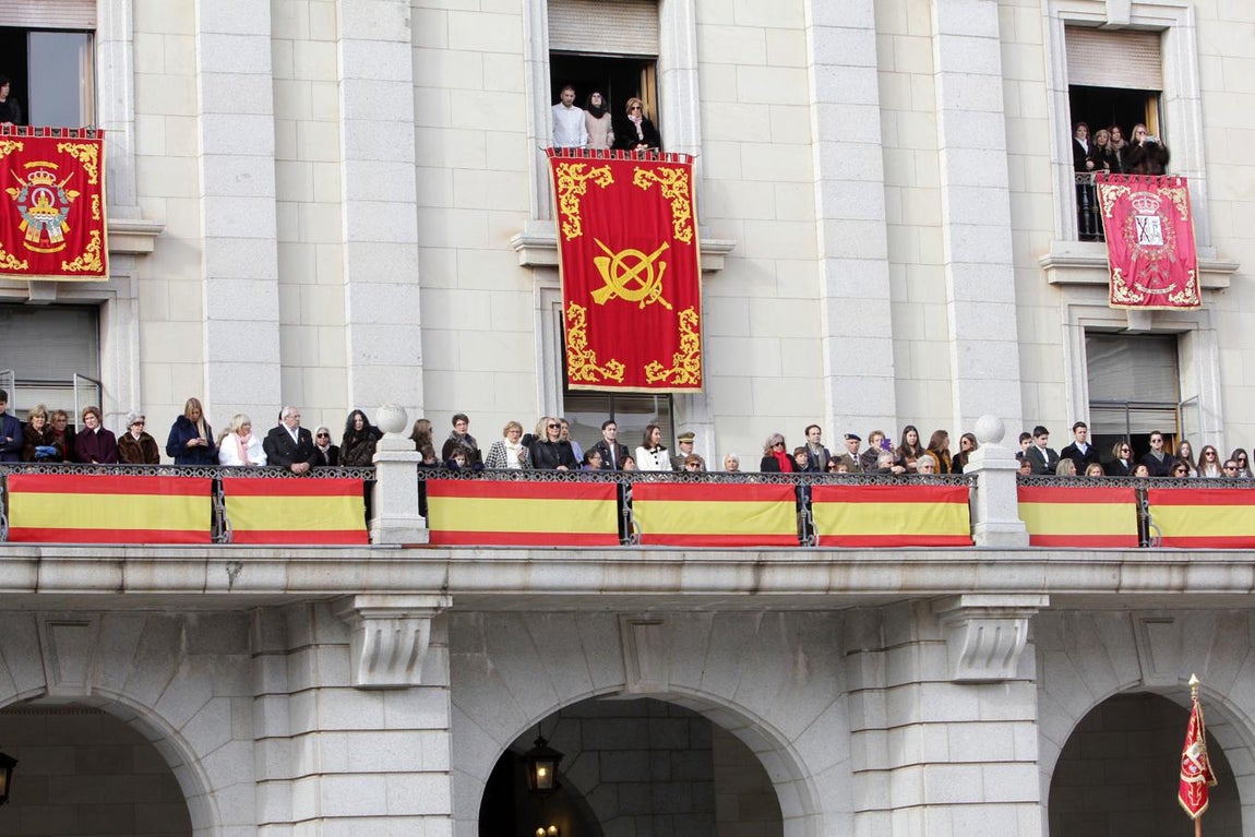El acto castrense de la Academia de Infantería, en imágenes