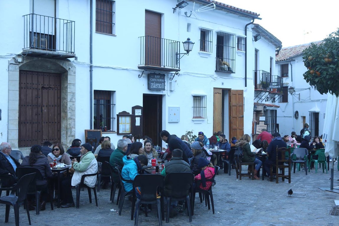 La Sierra de Cádiz cuelga el cartel de &#039;completo&#039; en este puente de la Inmaculada
