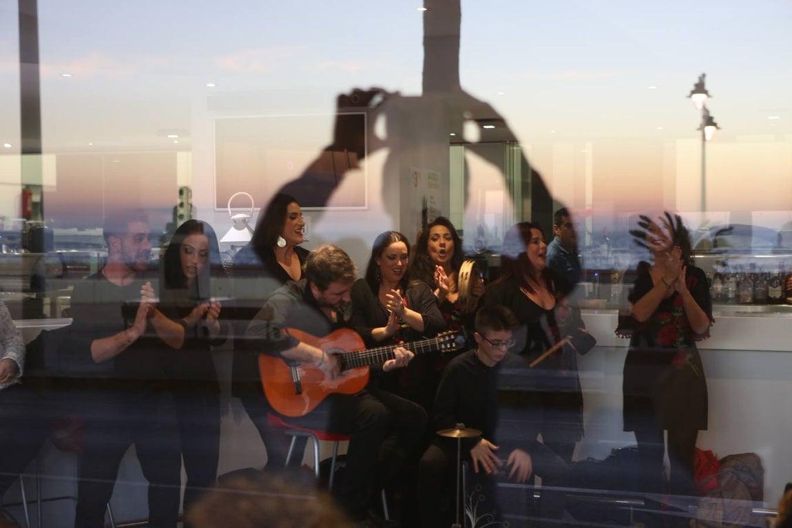 Fotos: Las zambombas animan la navidad en la provincia de Cádiz
