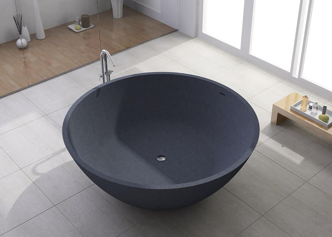 Pietra bianca. La bañera Romeo está construida en piedra y puede escogerse su color entre el tono azul y el gris. Es una bañera redonda, de capricho, para tardes de evasión y baños compartidos. Sus dimensiones son 1500x1500 cms y su profundidad es de 600 cms. En la base el círculo se estrecha, es de 1200x1200 cm, esta forma logra un gran acople con la espalda. Precio a consultar con la marca