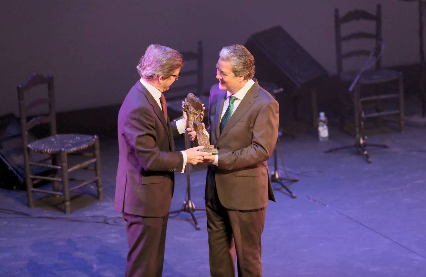 Rafael Riqueni recogió el Compás del Cante en una gala en Sevilla