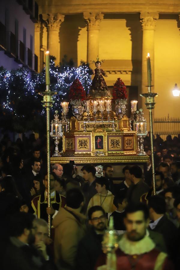La procesión de El Niño Jesús de Córdoba, en imágenes