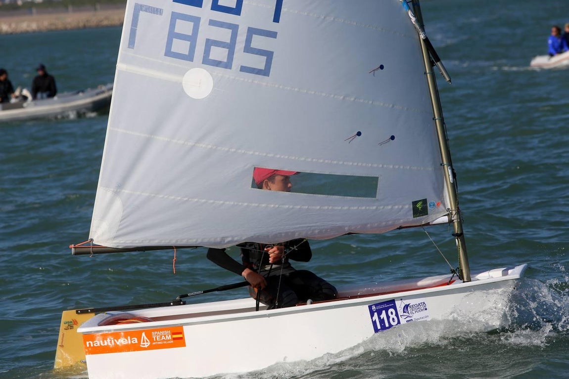 GALERÍA FOTOS: Comienza la Optimist Excellence Cup en aguas gaditanas