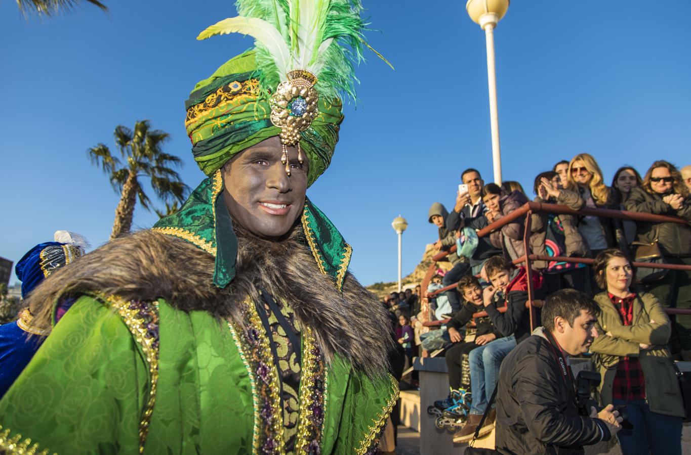 La Cabalgata de Reyes Magos de Alicante, en imágenes. 