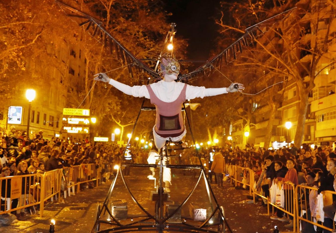 La Cabalgata de Reyes Magos de Valencia, en imágenes. 