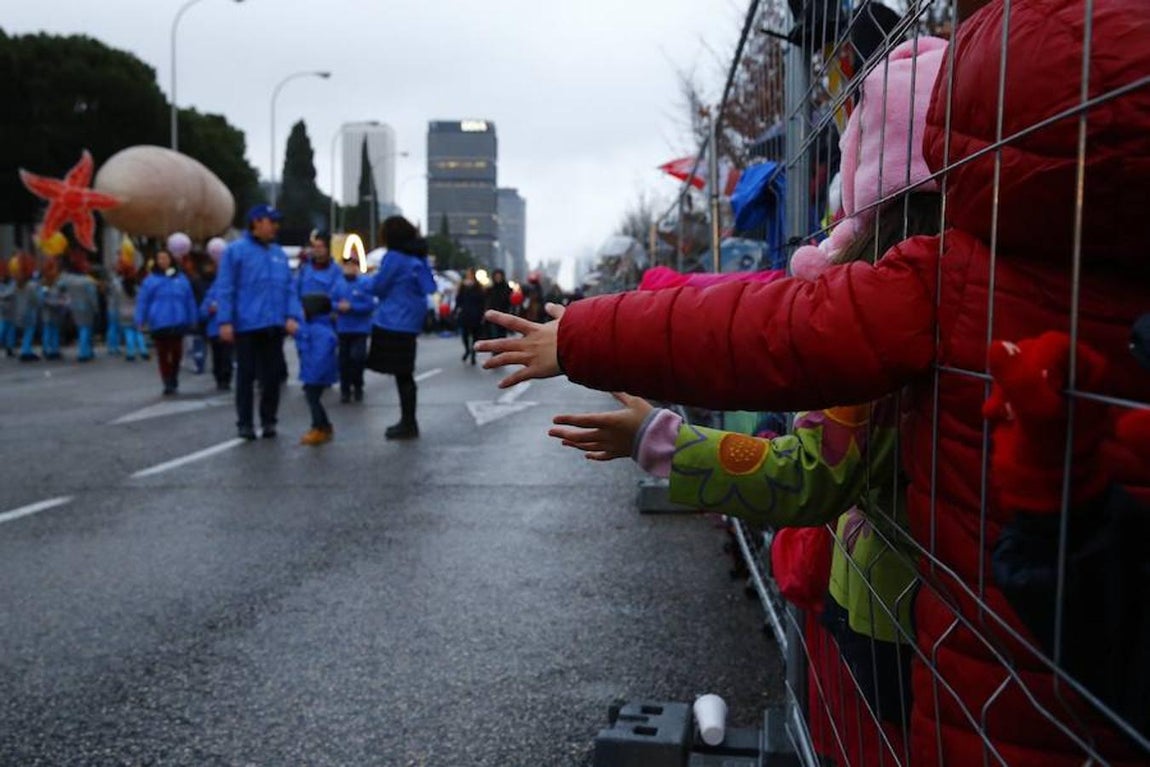 La cabalgata de los Reyes Magos de Madrid, en imágenes