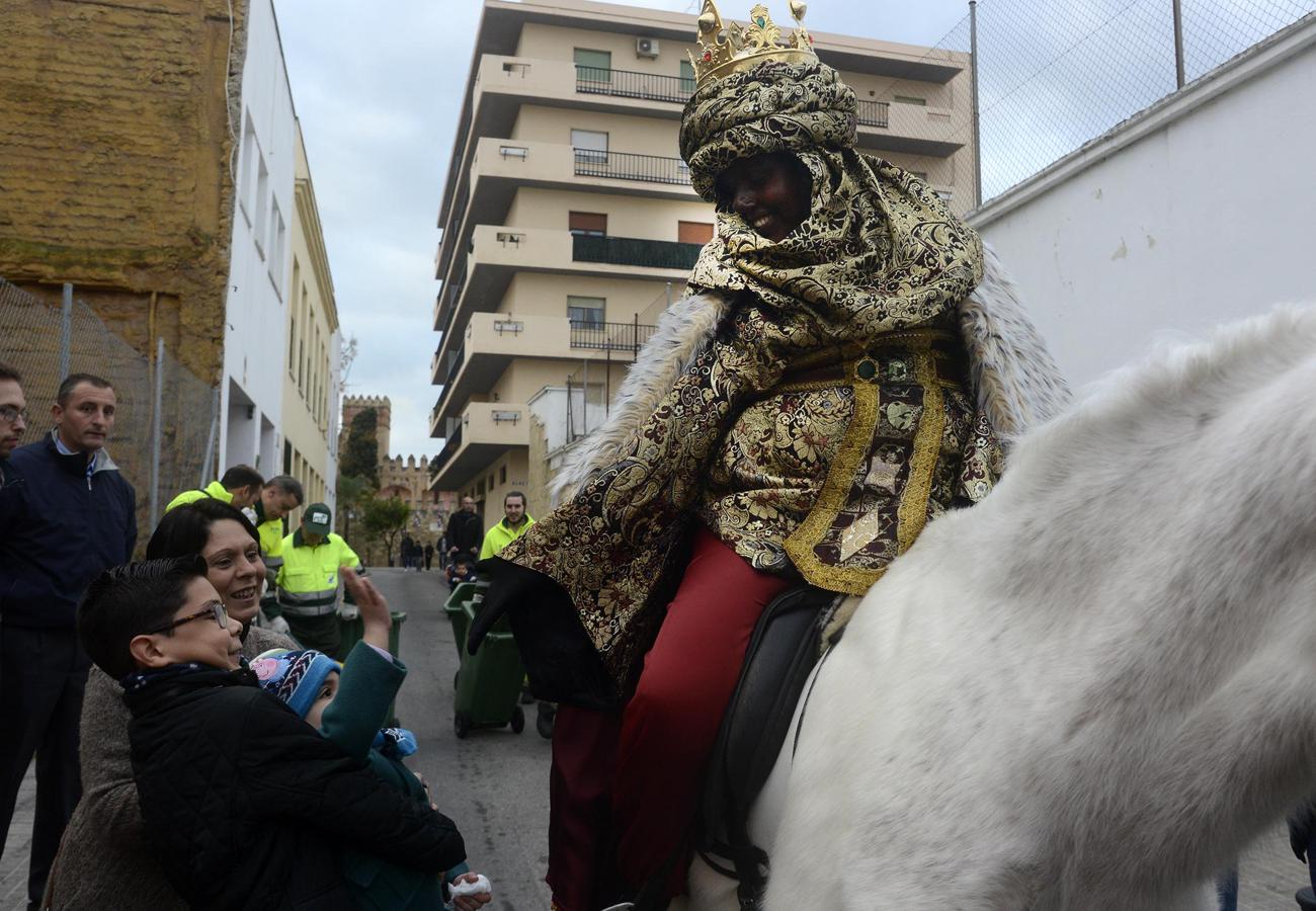 Las Cabalgatas de Reyes de la Bahía, en imágenes