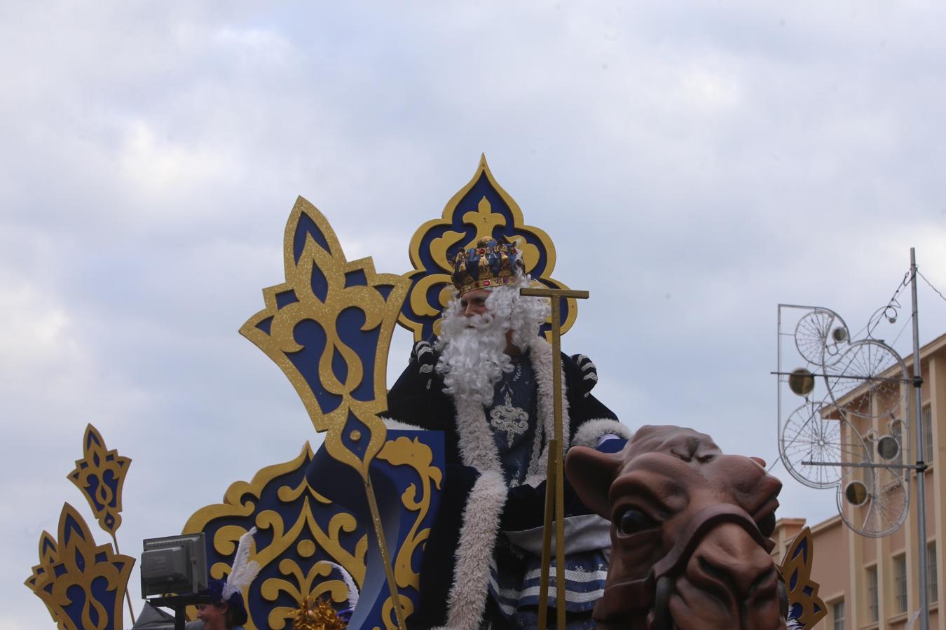 FOTOS: La Cabalgata de los Reyes Magos de Cádiz