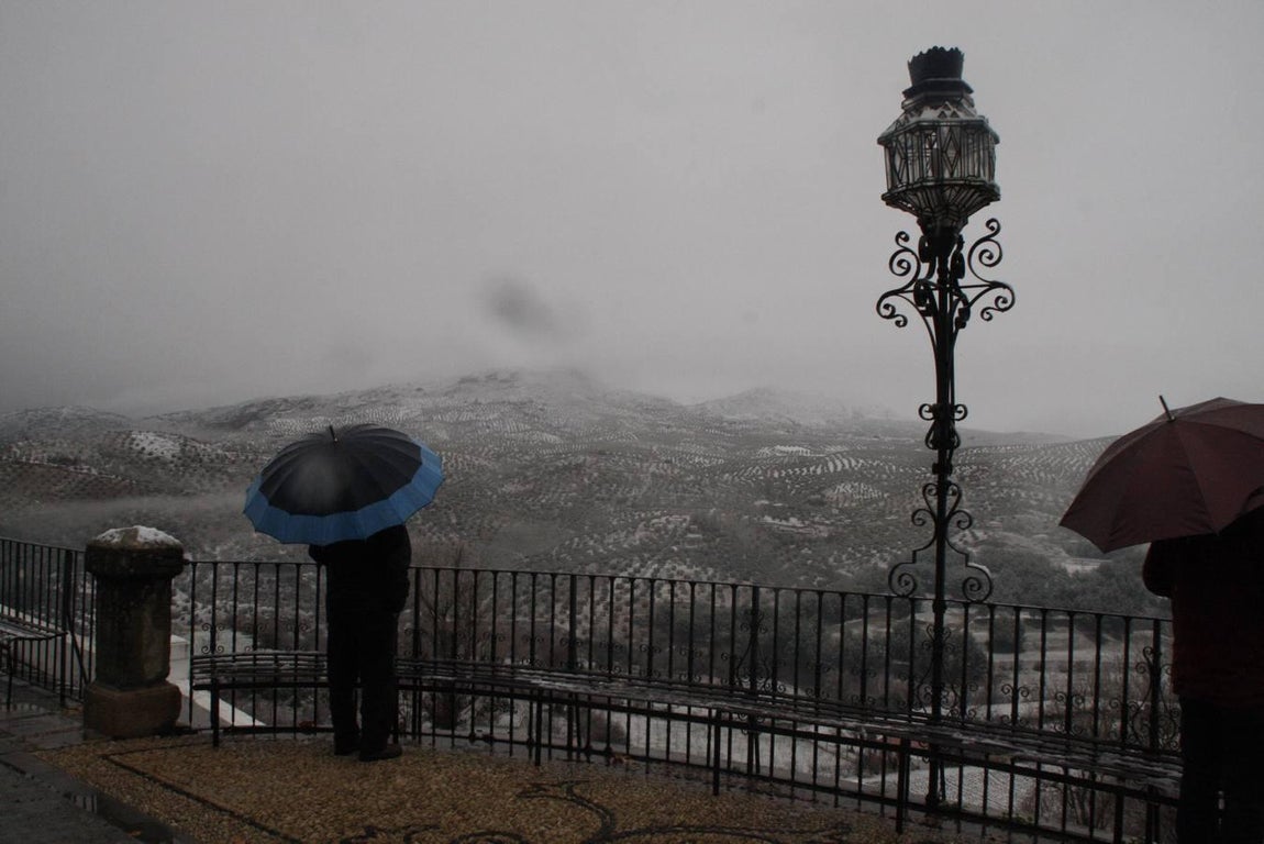 La primera nevada del año en Córdoba, en imágenes