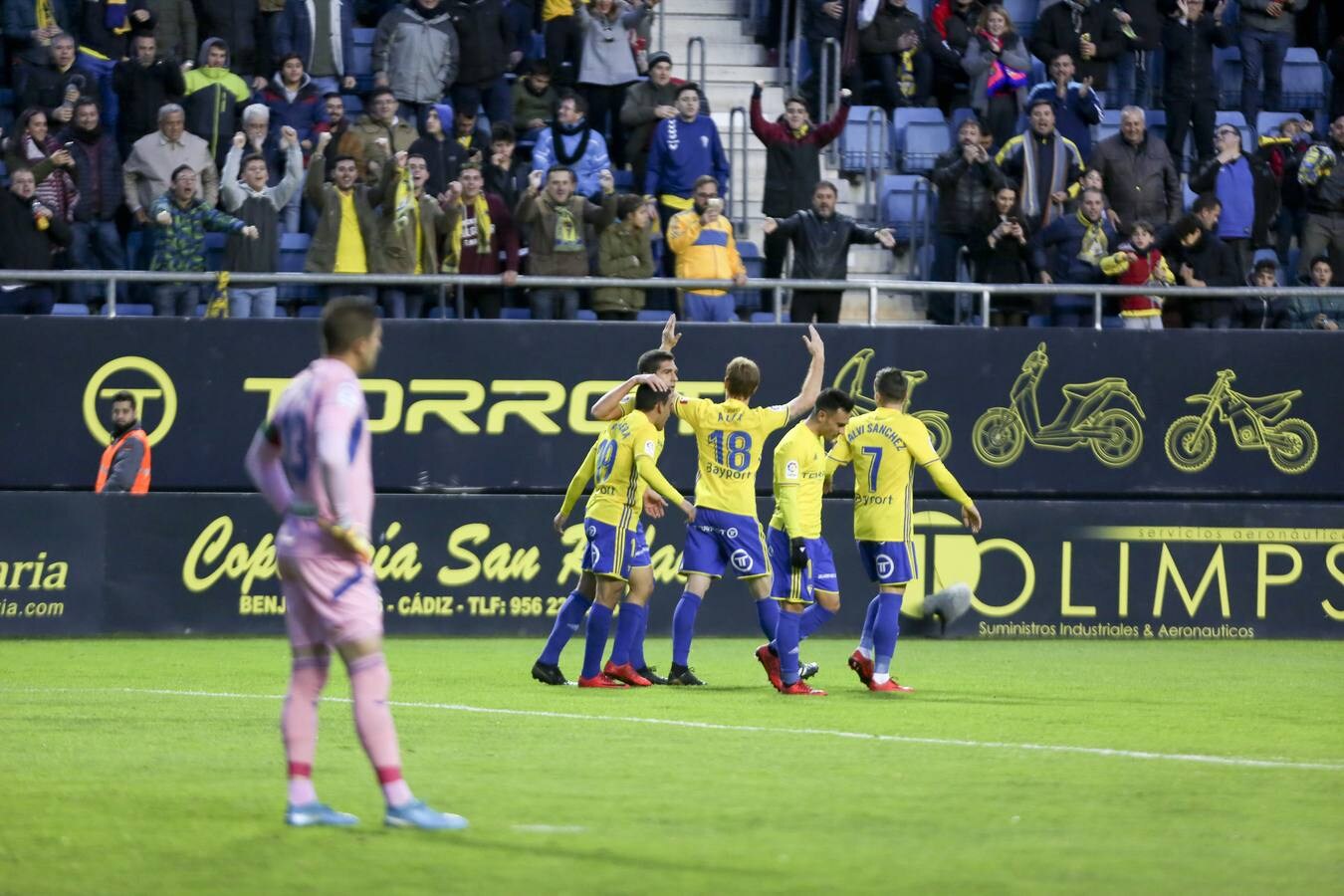 Fotos: Las imágenes del Cádiz CF 1-0 Granada CF