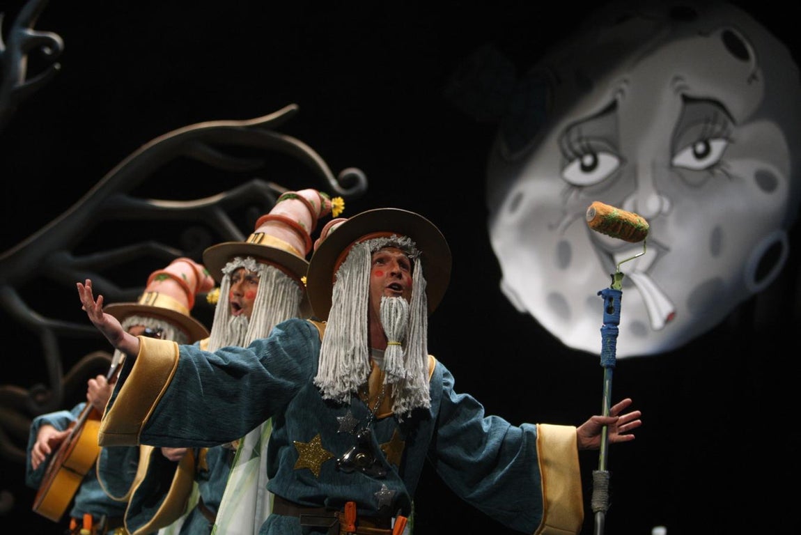 FOTOS: chirigota &#039;Los brujos titis&#039; en el COAC 2018