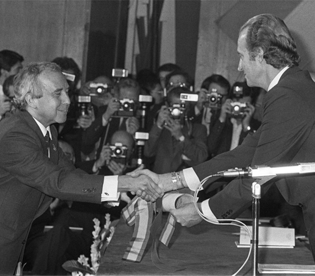 Entrega del Premio Príncipe de Asturias en 1984. 