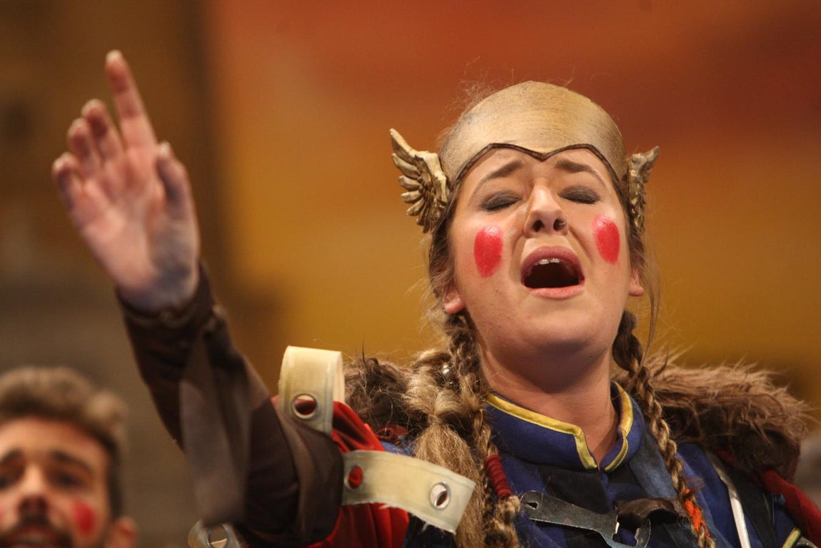 FOTOS: comparsa &#039;Las guerrilleras&#039; en el COAC 2018