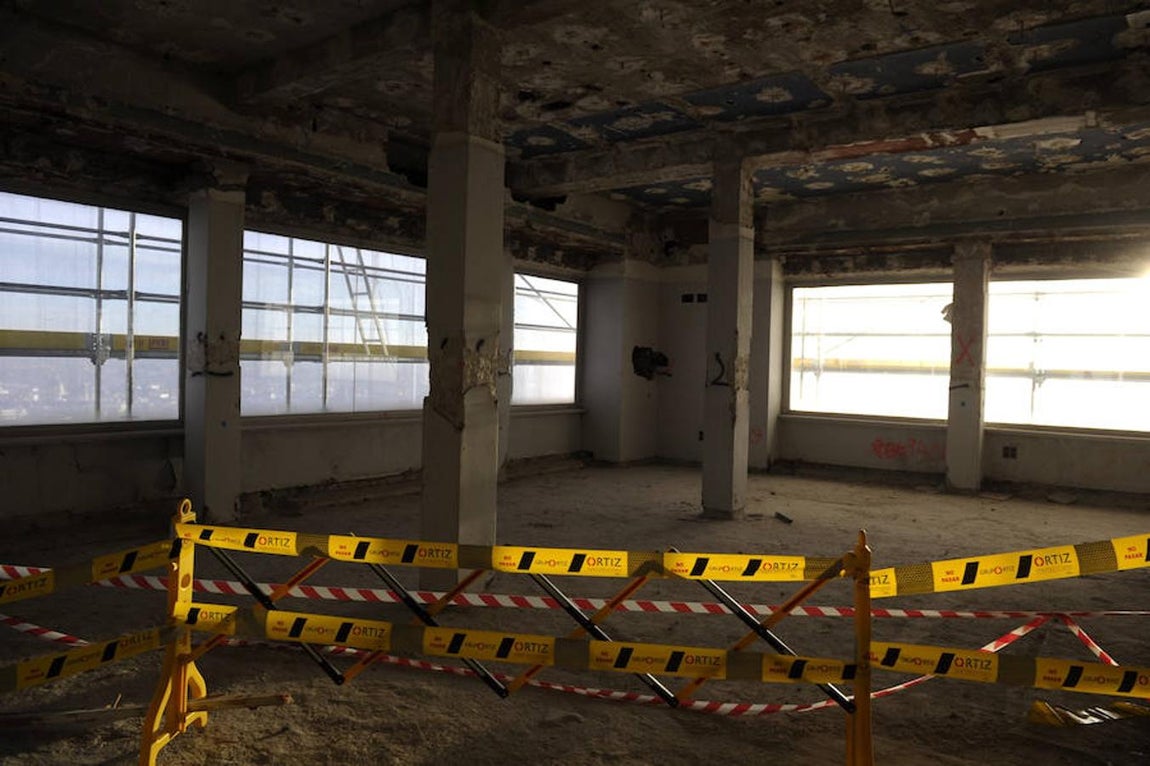 17.. Según la orientación, los huéspedes podrán contemplar la Gran Vía, la plaza de España -que será reformada- o el perfil escarpado de la Sierra de Guadarrama