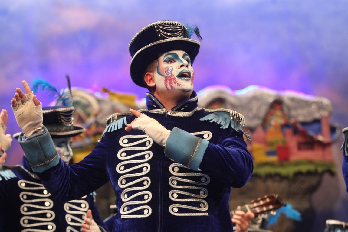 FOTOS: Comparsa La pasarela en el COAC 2018