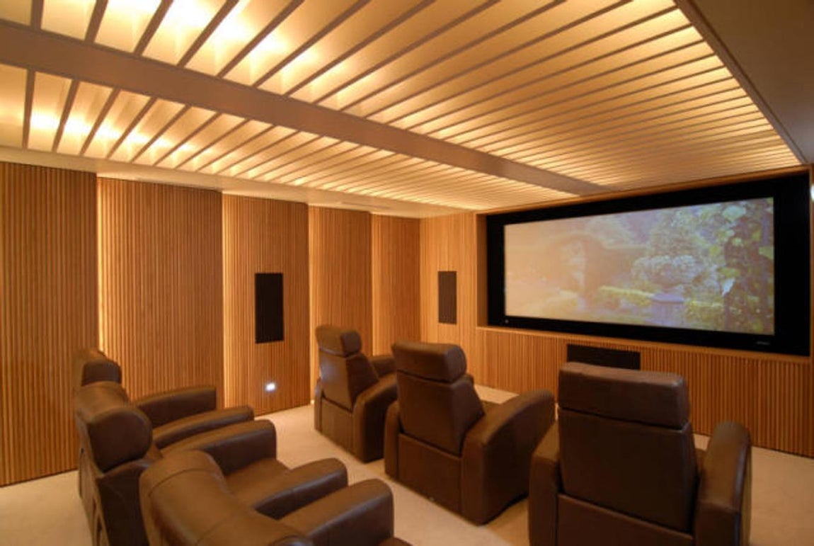 Sala de cine. La vivienda, de 507 metros cuadrados, cuenta con todos los lujos: tiene desde una sala de cine a un spa con baño de vapor