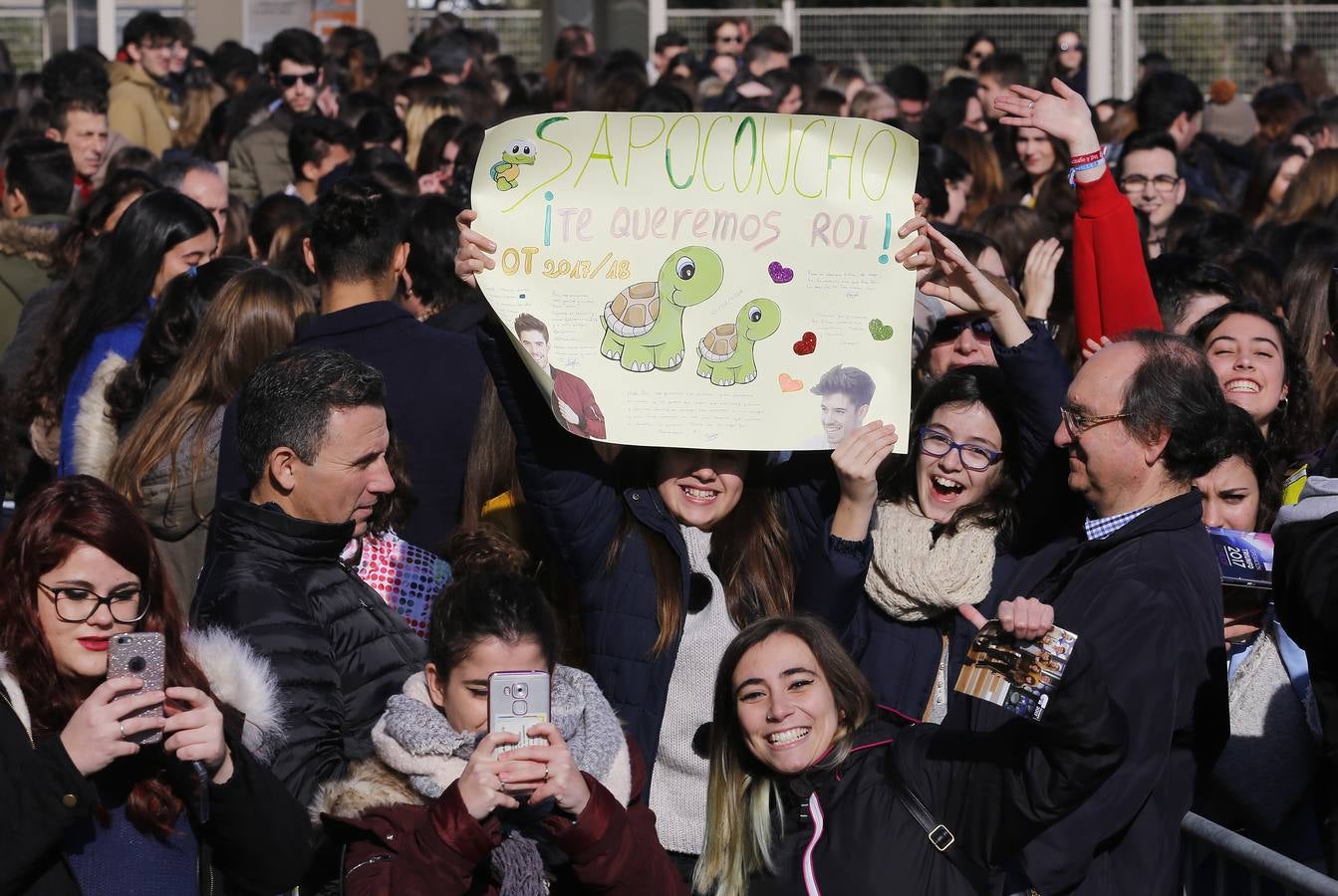 La firma de discos de los chicos de Operación Triunfo en Córdoba, en imágenes