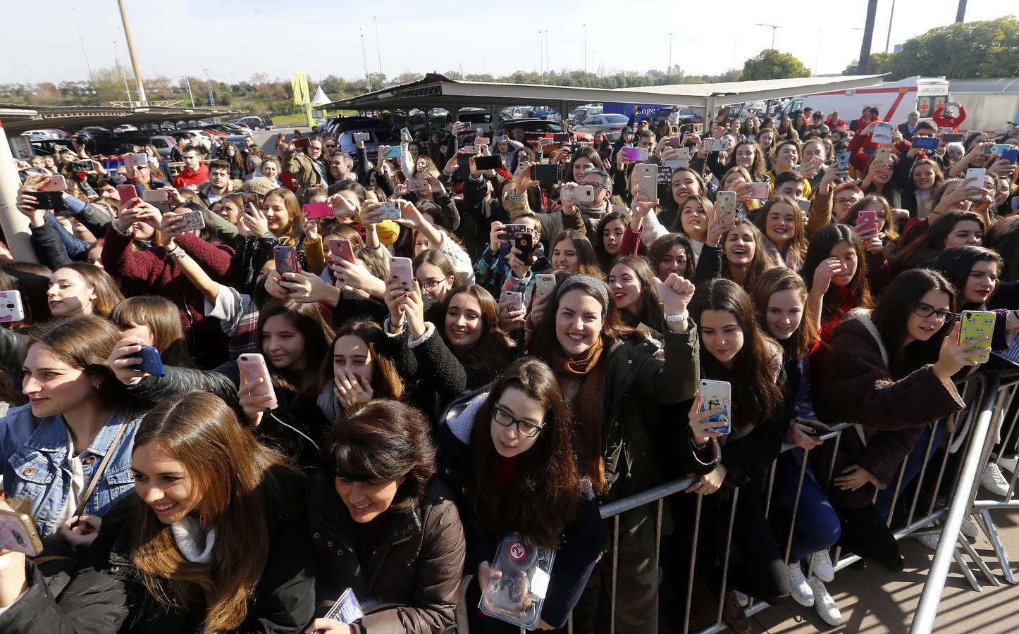 La firma de discos de los chicos de Operación Triunfo en Córdoba, en imágenes