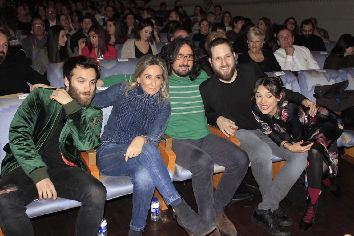 Ricardo Gómez, Milagros Tolón, Diego Mejías, y Angela Ríos. 