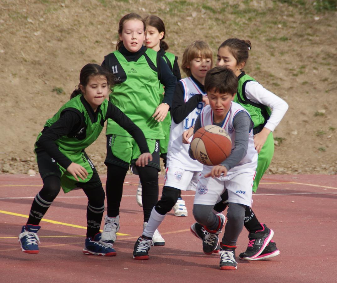 Las mejores imágenes del partido entre Liceo Francés y Virgen de Mirasierra “B”