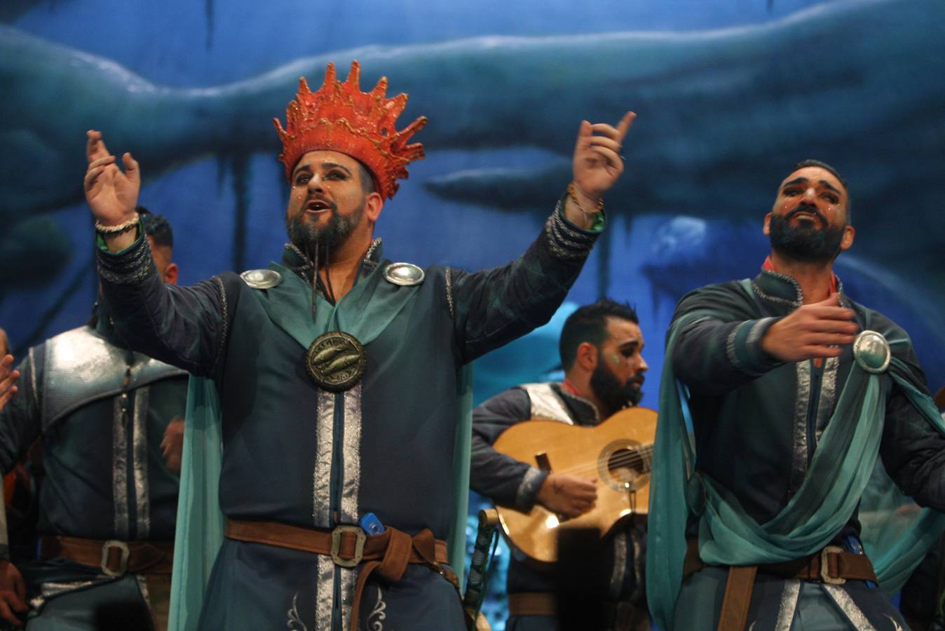 FOTOS: Comparsa Dios salve a la reina en el Carnaval de Cádiz 2018