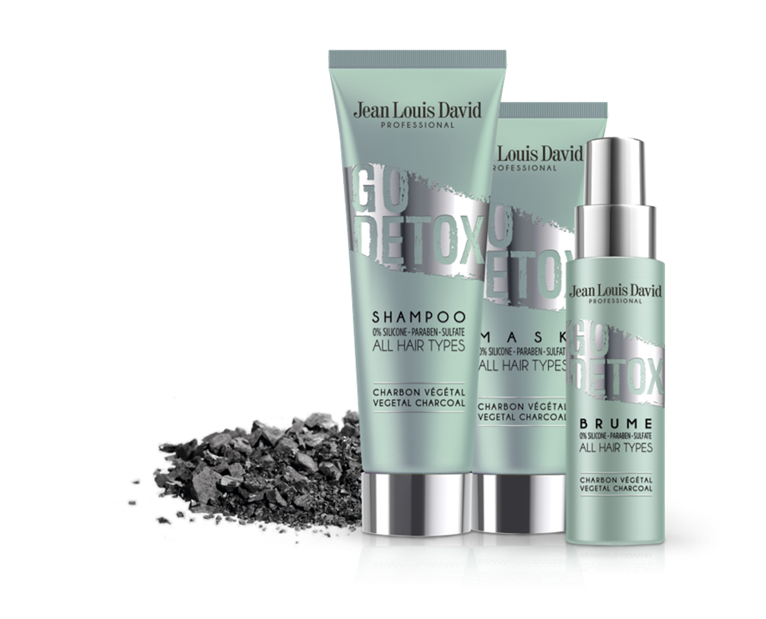 Go detox de Jean Louis David. Con su ingrediente principal,el carbón vegetal, y sus propiedades purificantes, neutraliza los residuos que ensucian los cabellos mates conservándolos sanos y brillantes (CPV)