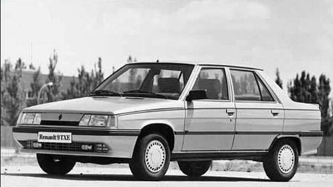 Renault 9 (1983). 