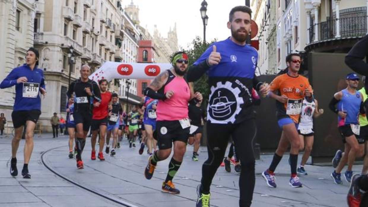 ¿Has corrido la Media Maratón de Sevilla? ¡Búscate aquí!