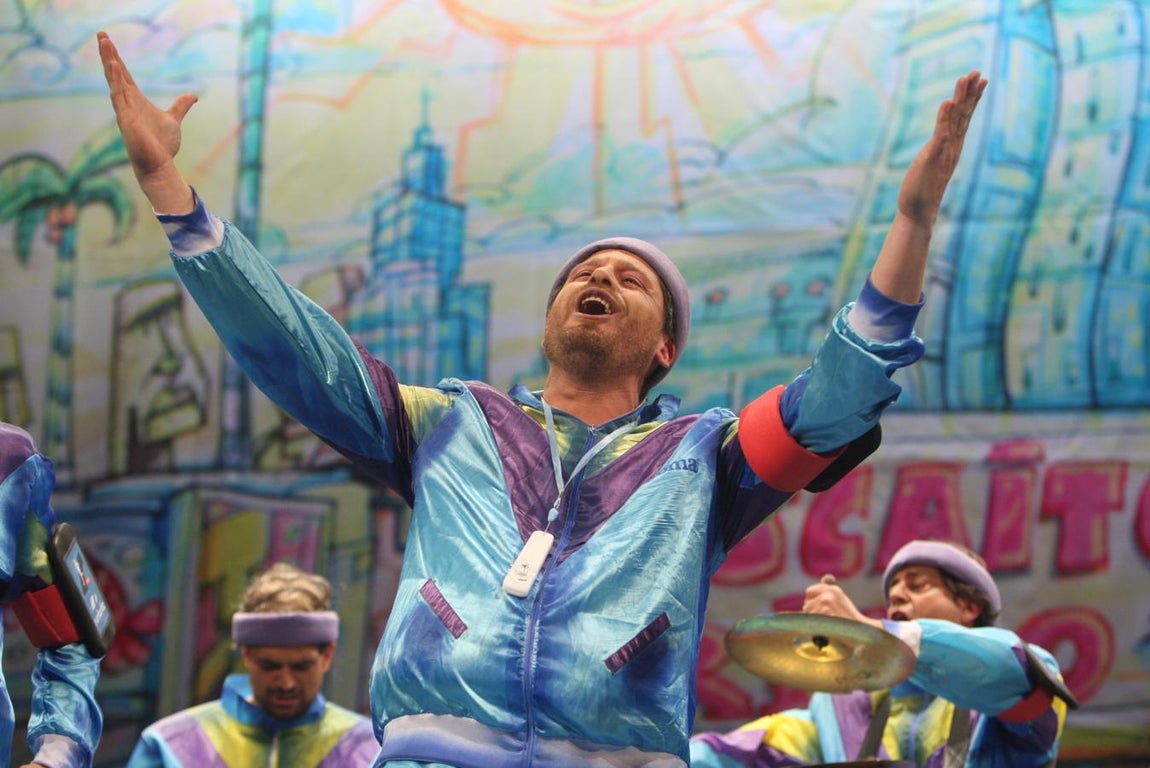 FOTOS: chirigota Los crazy de los 40 en el COAC 2018