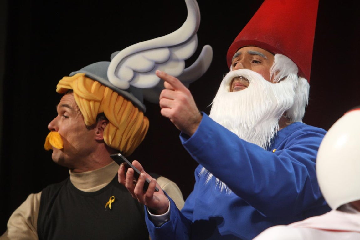 FOTOS: coro &#039;Los nostálgicos de la Transición&#039; en el COAC 2018