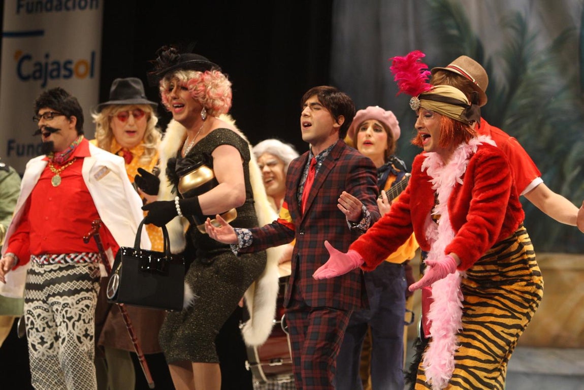 FOTOS: Chirigota &#039;Gruñón Arenillas&#039;