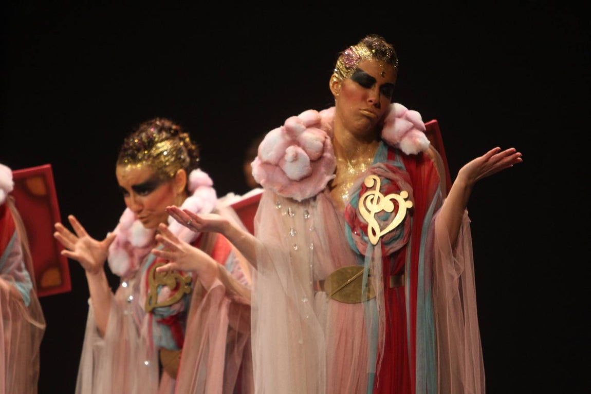 Comparsa La inoportuna - Carnaval de Cádiz 2018